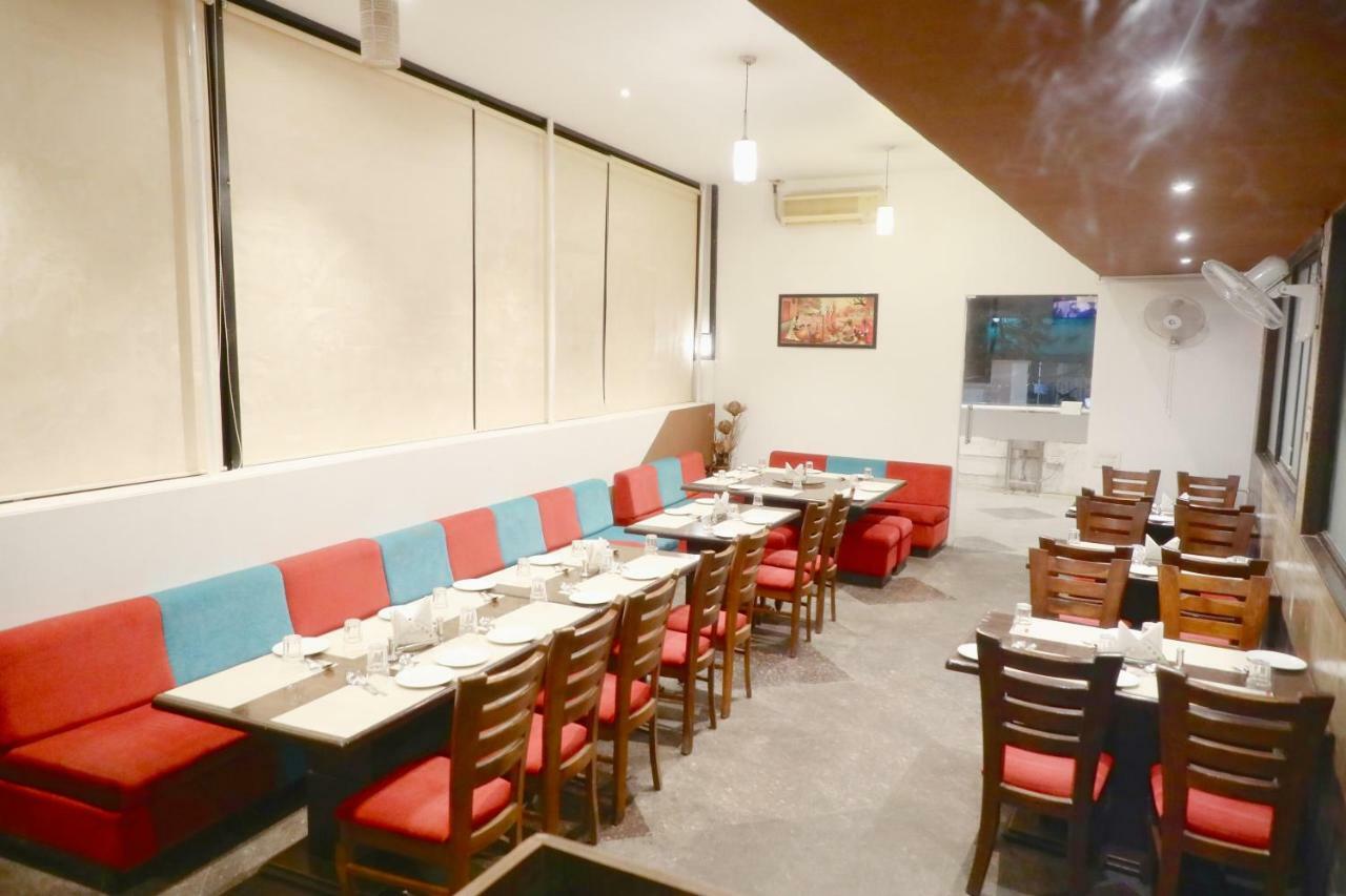 维杰酒店 奥兰加巴德 外观 照片